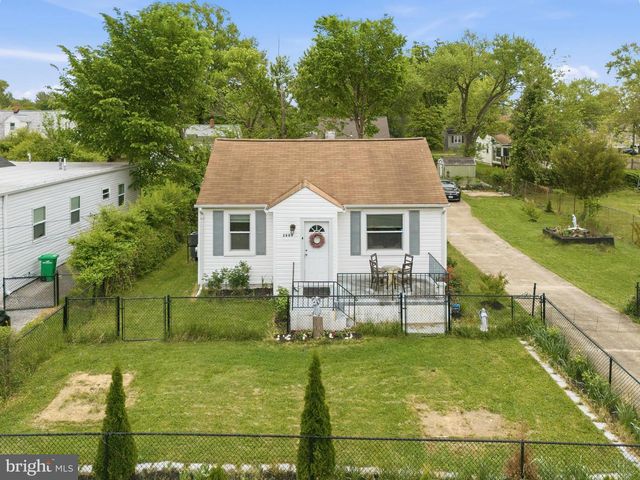 2806 OCALA AVE, District Heights, MD 20747