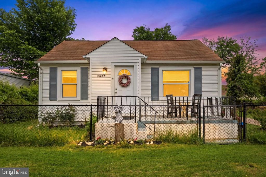 2806 OCALA AVE, District Heights, MD 20747