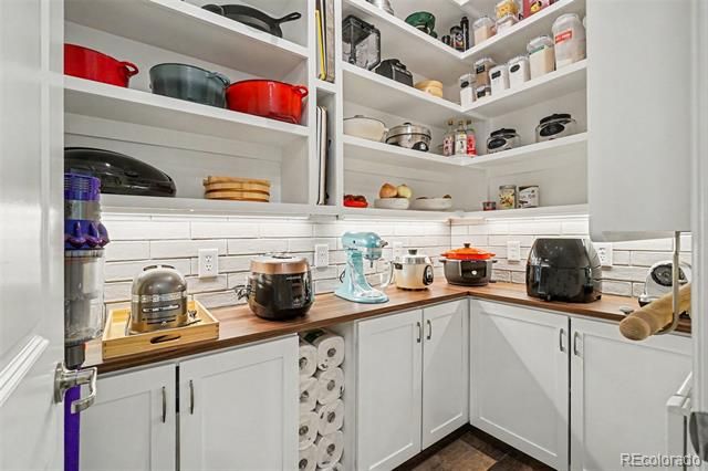 2204 Sedgwick Court, Longmont, CO 80503