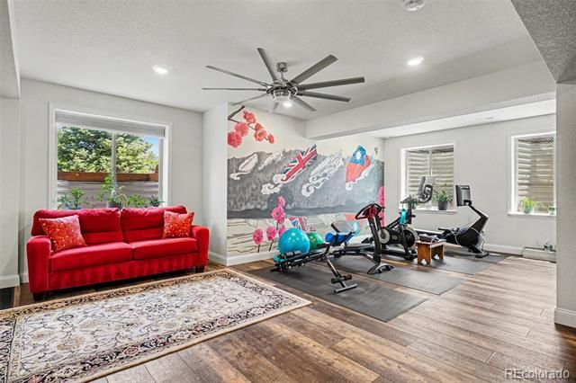 2204 Sedgwick Court, Longmont, CO 80503