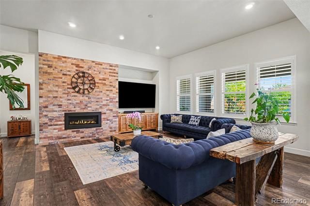 2204 Sedgwick Court, Longmont, CO 80503