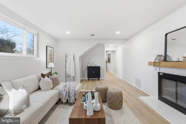 706 KENBROOK DR, Silver Spring, MD 20902