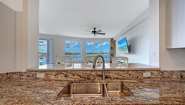 516 TAMIAMI TRAIL S 306, Nokomis, FL 34275