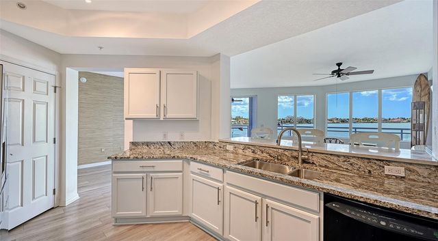 516 TAMIAMI TRAIL S 306, Nokomis, FL 34275