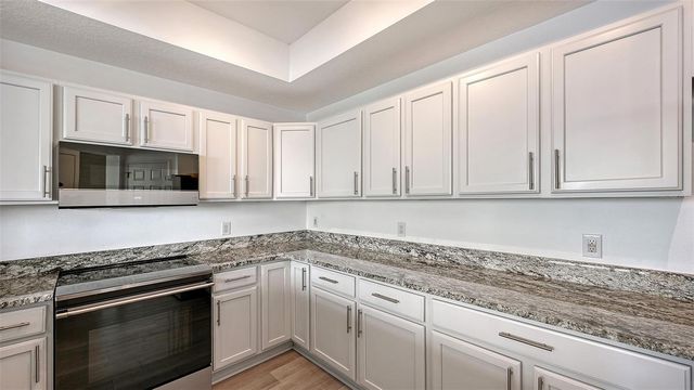 516 TAMIAMI TRAIL S 306, Nokomis, FL 34275