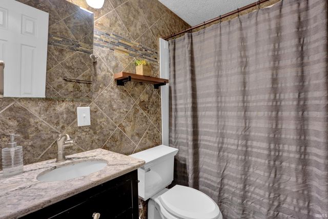 4850 S Stansifer Lane, Bloomington, IN 47421