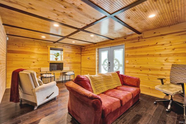 4850 S Stansifer Lane, Bloomington, IN 47421