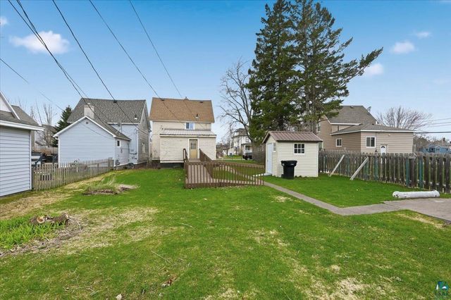 5820 John Ave, Superior, WI 54880