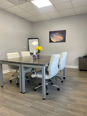 7903 W 159th Street, Tinley Park, IL 60477