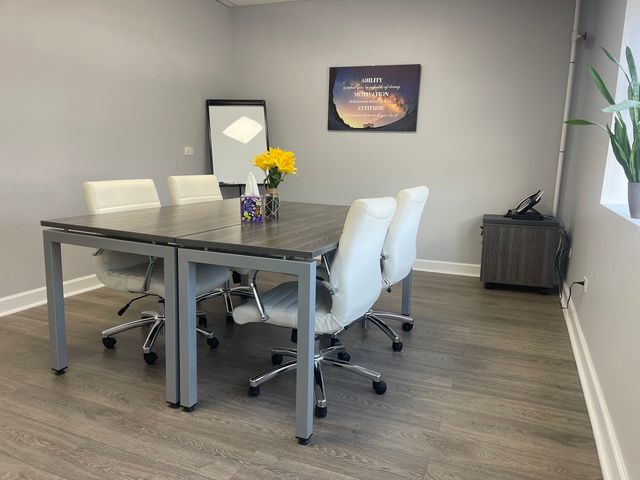 7903 W 159th Street, Tinley Park, IL 60477