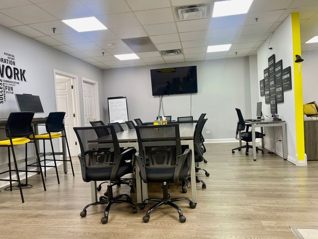 7903 W 159th Street, Tinley Park, IL 60477