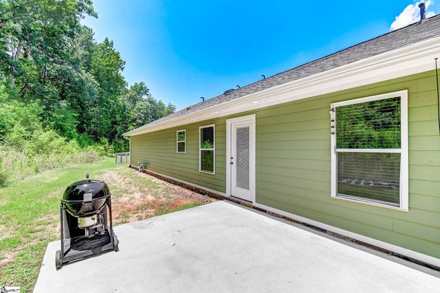 115 Albert Street, Landrum, SC 29356