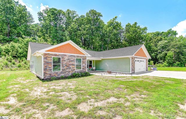 115 Albert Street, Landrum, SC 29356