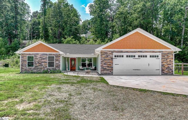 115 Albert Street, Landrum, SC 29356