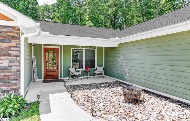 115 Albert Street, Landrum, SC 29356