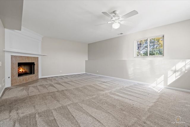 1712 Middlebury Drive 306, Aurora, IL 60503
