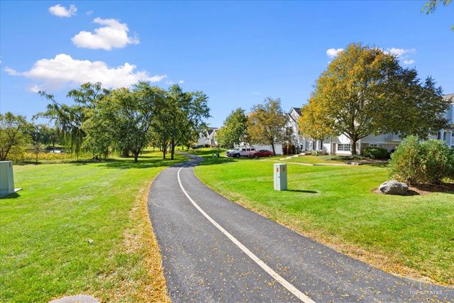 1712 Middlebury Drive 306, Aurora, IL 60503