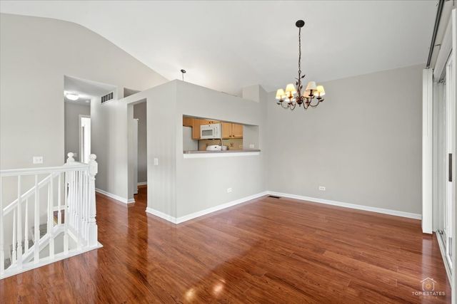 1712 Middlebury Drive 306, Aurora, IL 60503