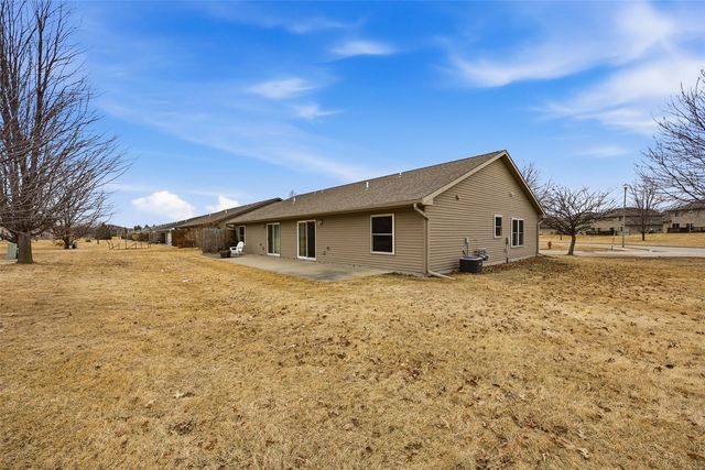 1465 Jaylen Lane, North Liberty, IA 52317
