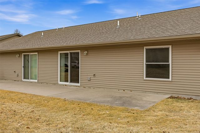 1465 Jaylen Lane, North Liberty, IA 52317