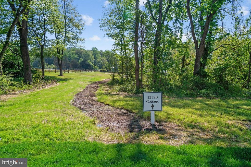 Image 14 of property listing at 1252 SUNRISE BEACH RD, Crownsville, MD 21032