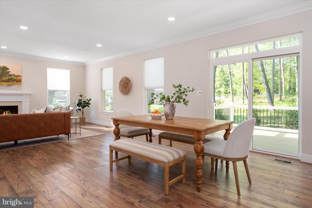 Image 23 of property listing at 1252 SUNRISE BEACH RD, Crownsville, MD 21032