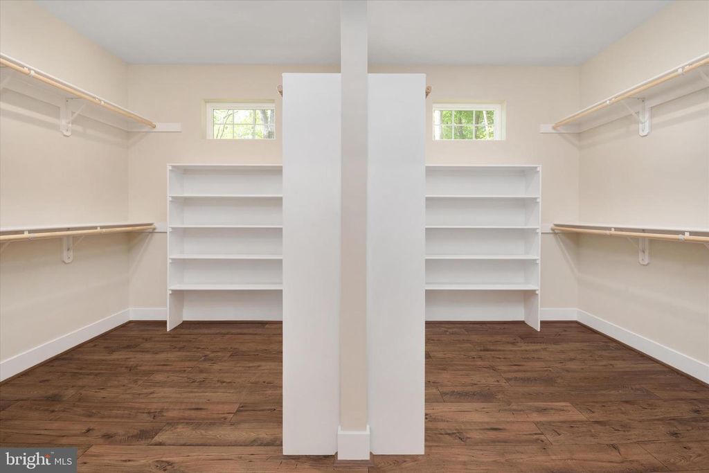 Image 32 of property listing at 1252 SUNRISE BEACH RD, Crownsville, MD 21032