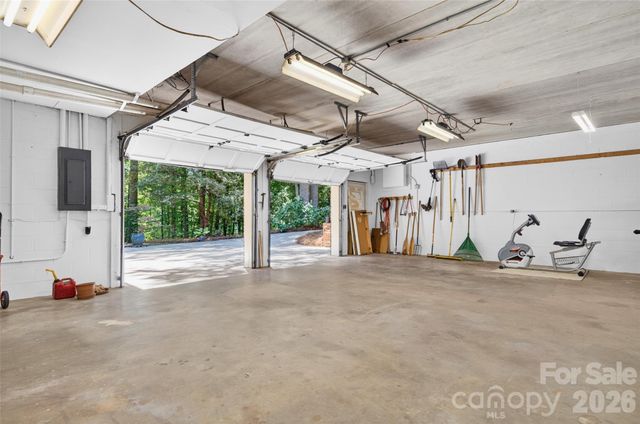 989 Hampton Place, Mooresville, NC 28115