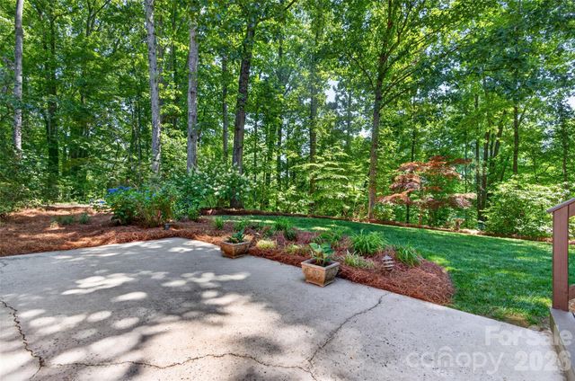 989 Hampton Place, Mooresville, NC 28115