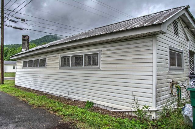 710 2nd Street, South Pittsburg, TN 37380