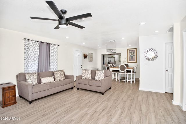7714 W OSBORN Road, Phoenix, AZ 85033