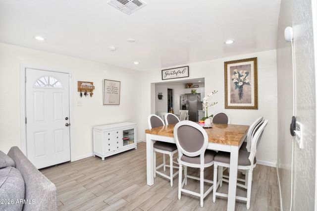 7714 W OSBORN Road, Phoenix, AZ 85033