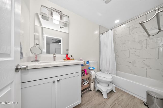 7714 W OSBORN Road, Phoenix, AZ 85033