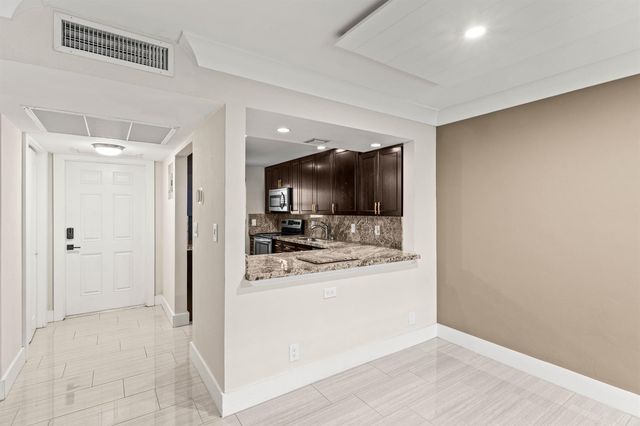 4502 N Federal Highway 144e, Lighthouse Point, FL 33064