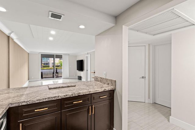 4502 N Federal Highway 144e, Lighthouse Point, FL 33064