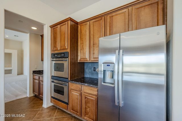 692 W Bright Canyon Drive, Oro Valley, AZ 85755