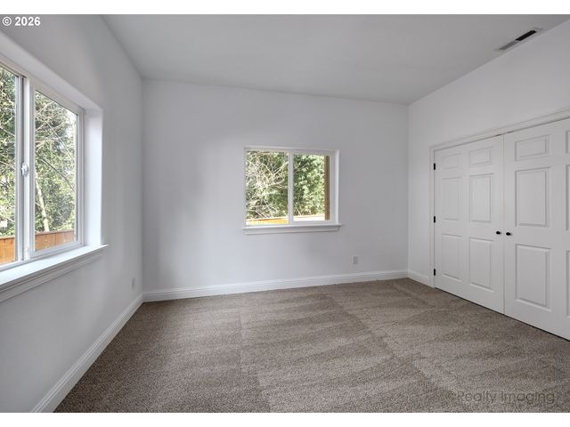 721 Se FOREST GLEN Rd, Estacada, OR 97023