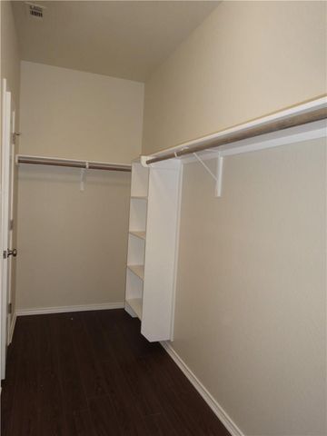 100 Carlina LOOP, Liberty Hill, TX 78642