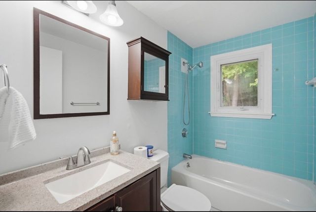 20 Entrybrook Drive, Springfield, MA 01108
