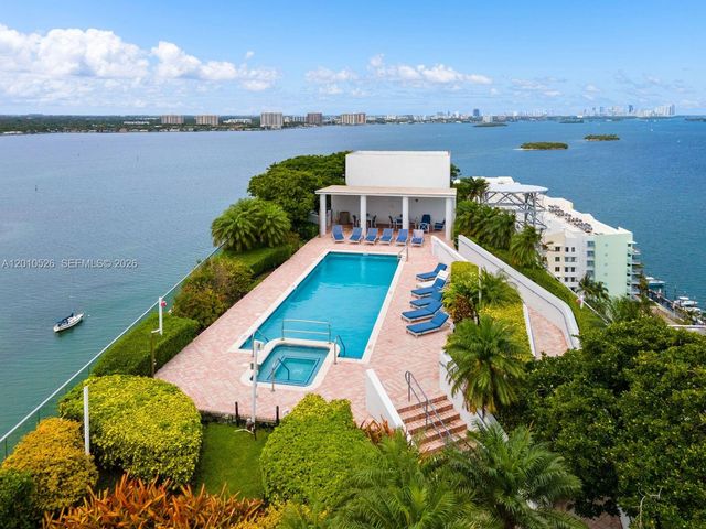 7934 West Dr 703, North Bay Village, FL 33141