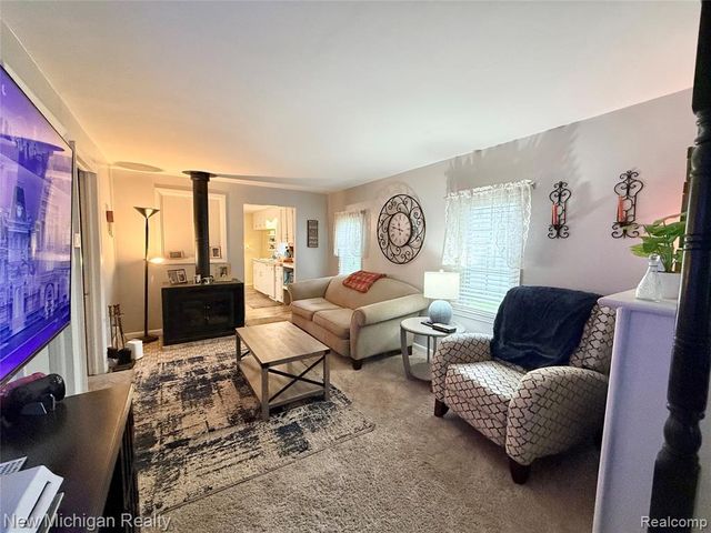 3433 Camden Avenue, Burton, MI 48529