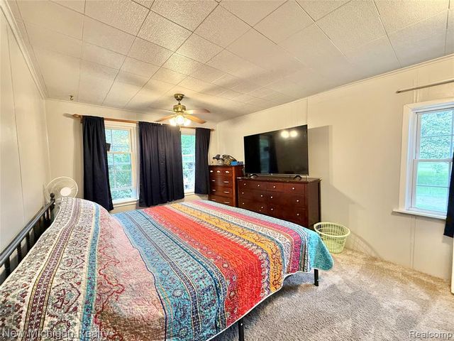 3433 Camden Avenue, Burton, MI 48529