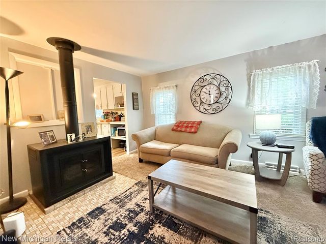 3433 Camden Avenue, Burton, MI 48529
