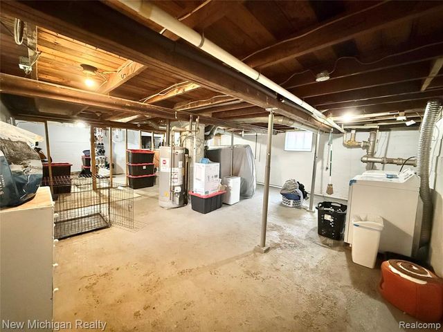 3433 Camden Avenue, Burton, MI 48529