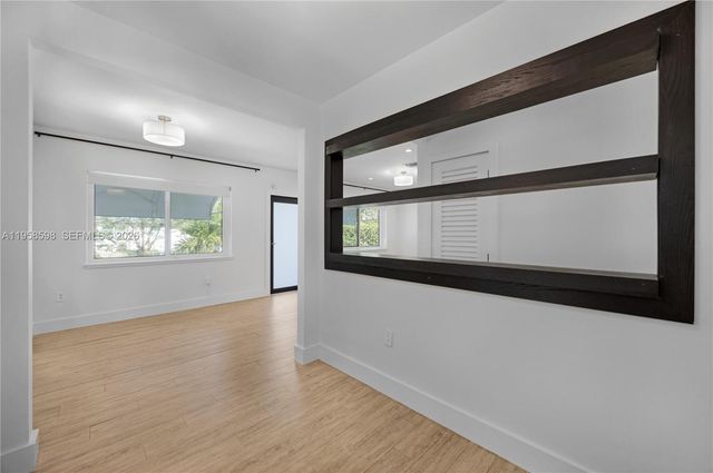 6476 SW 10th Ter, West Miami, FL 33144