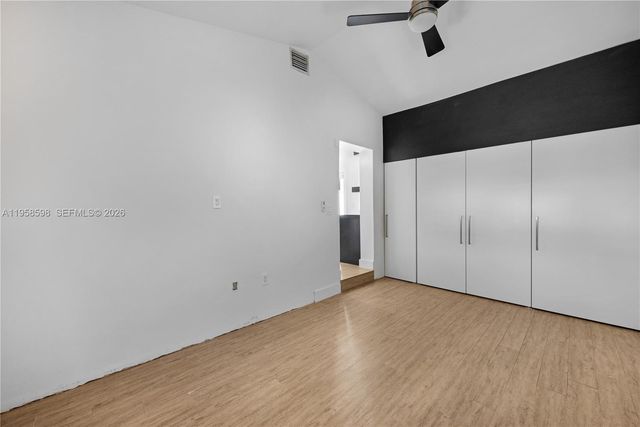 6476 SW 10th Ter, West Miami, FL 33144