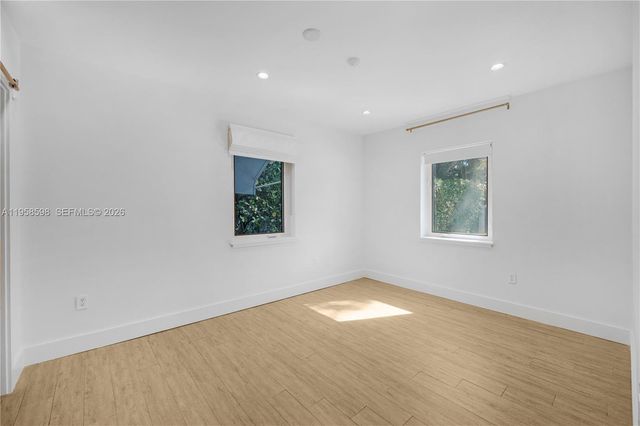 6476 SW 10th Ter, West Miami, FL 33144