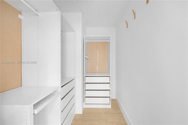 6476 SW 10th Ter, West Miami, FL 33144