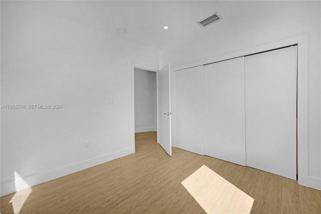 6476 SW 10th Ter, West Miami, FL 33144