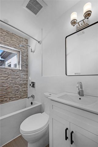 6476 SW 10th Ter, West Miami, FL 33144